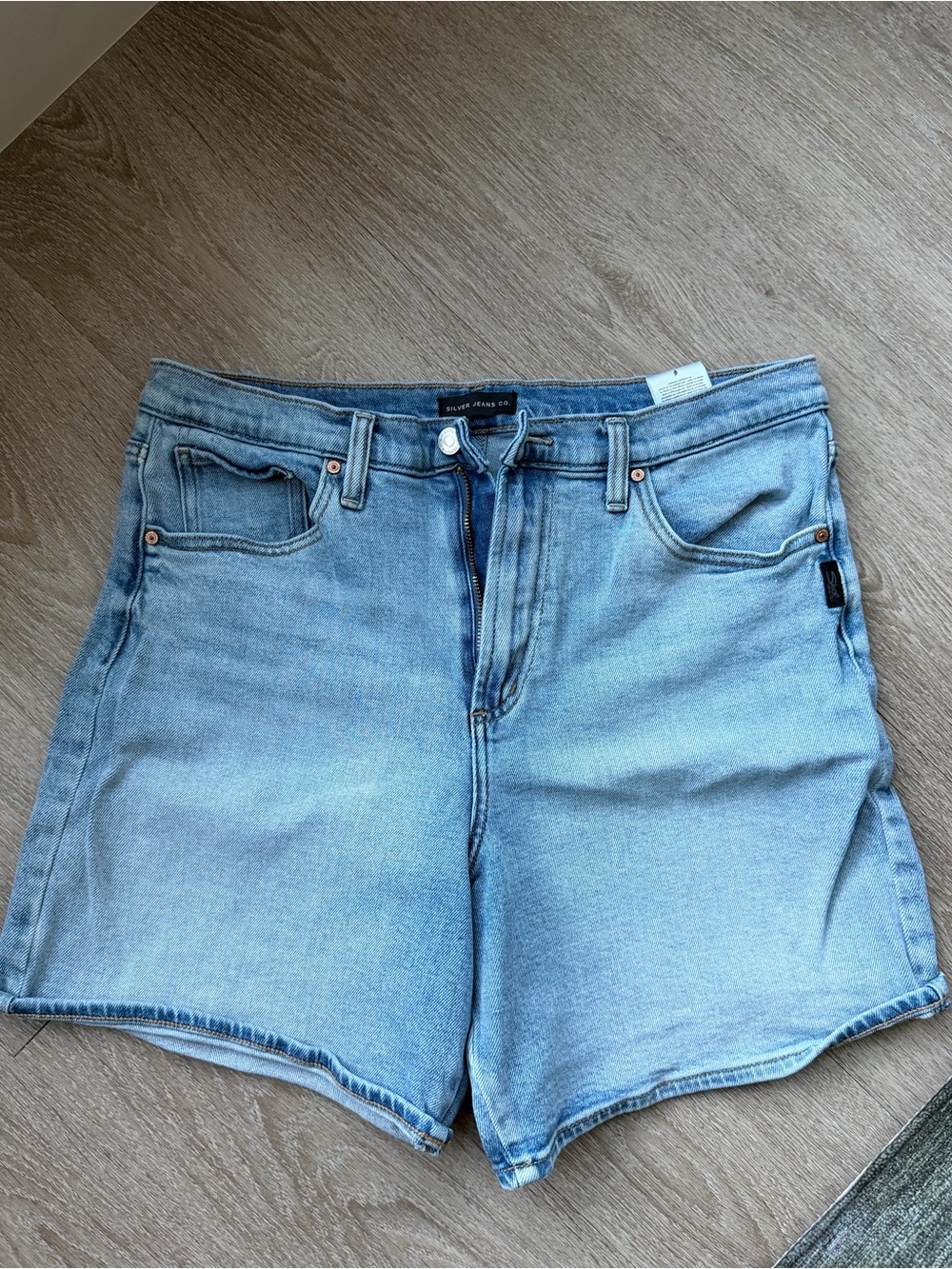 Silver Jeans CO